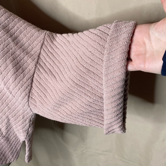 Free People Small Pink Oversized Sweater - Picture 4 of 8